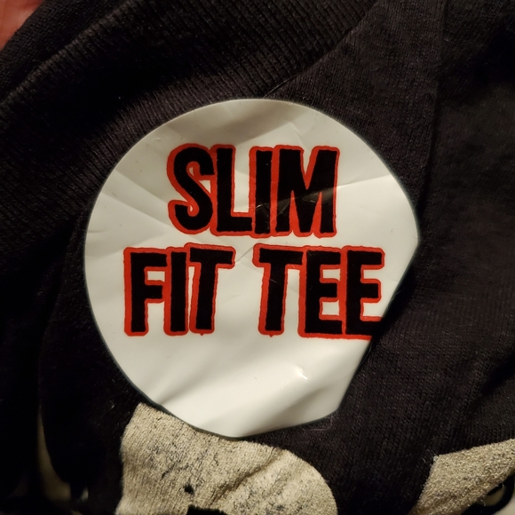 NWOT Green Day t-shirt - Picture 6 of 6